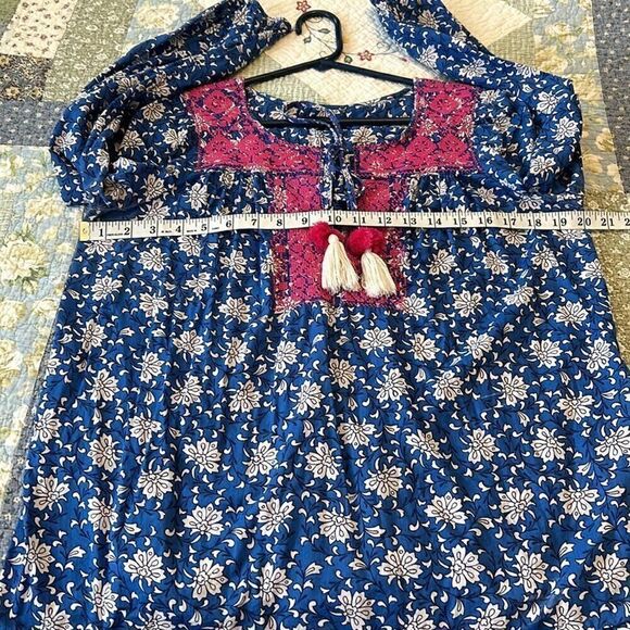 J. Crew Embroidered Peasant Blouse Blue Floral, Pink, Tassels, Size Small - Picture 9 of 10